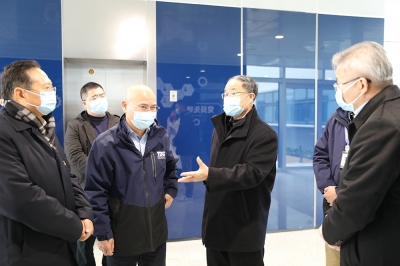 2022年1月13日，浙江省委常委、政法委書記王昌榮走訪海寧天通泛半導體產(chǎn)業(yè)園